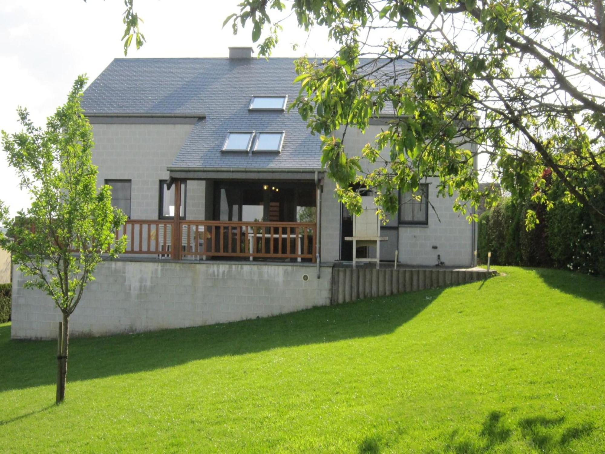 Contemporary Holiday Home In Houffalize With Private Garden Eksteriør billede